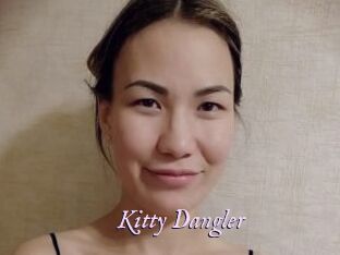 Kitty_Dangler